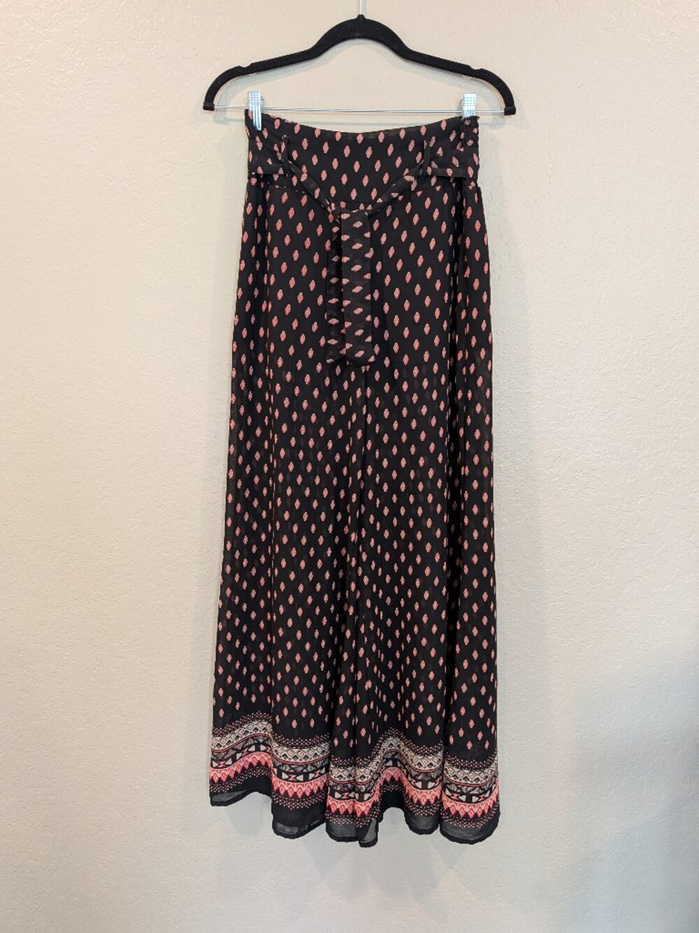 Live 4 Truth, Black Geometric Boho Wide-Leg Palazzo Pants with Tie Belt